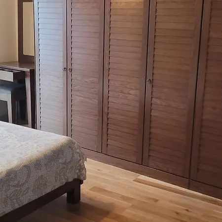 5 Etoiles Apartment *